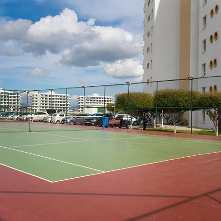 Apartmán Caesar With Pool Access And Balcony