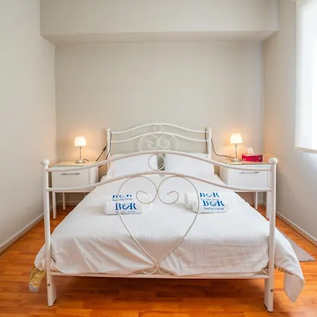 Caesar With Pool Access And Balcony Appartement